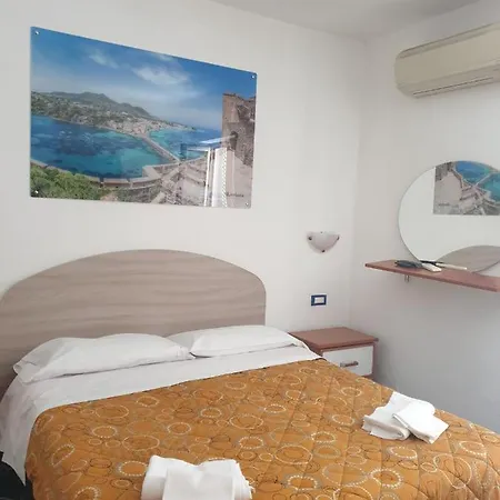 Mareluna Ischia