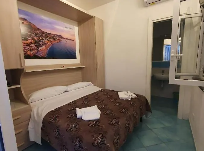 Mareluna Ischia Апарт-отель