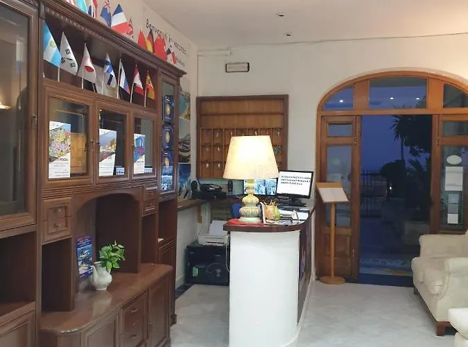 Mareluna Ischia Форио