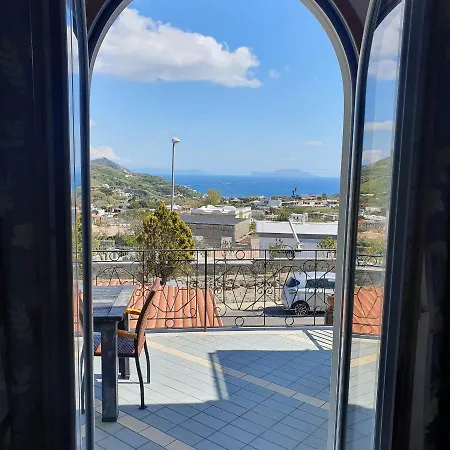 Mareluna Ischia *