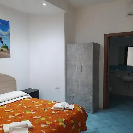 Mareluna Ischia Forio (Isola d'Ischia)