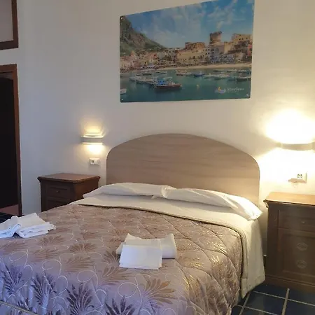 Mareluna Ischia 3* Forio di Ischia