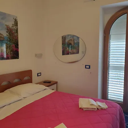 Aparthotel Mareluna Ischia *