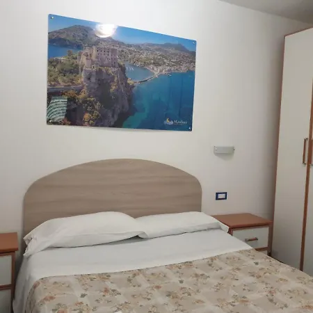Mareluna Ischia Aparthotel Forio (Isola d'Ischia)