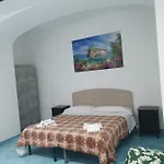 Mareluna Ischia Lägenhetshotell 3*