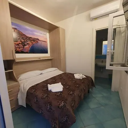 Mareluna Ischia Aparthotel